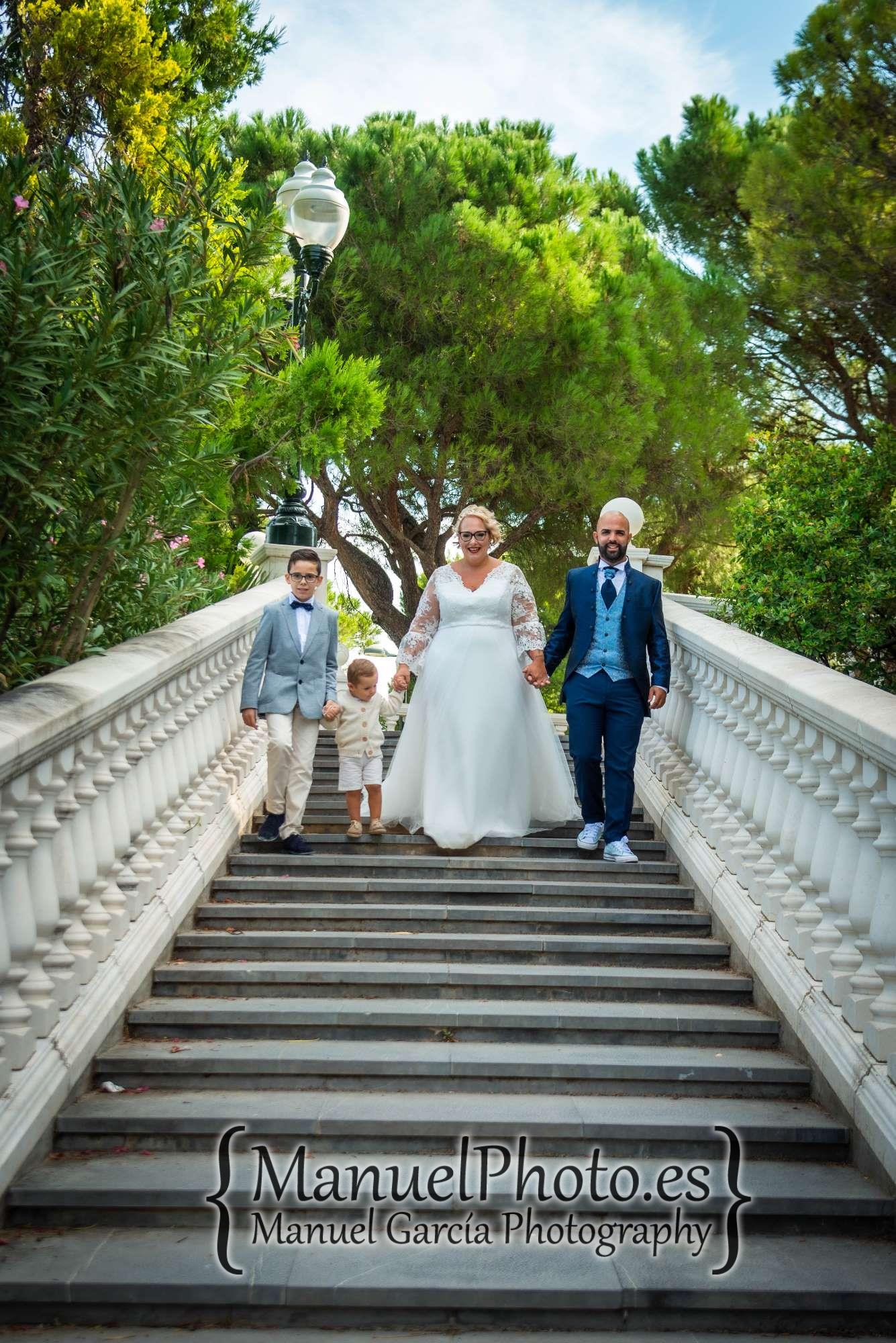 Reportaje Post Boda en Parque Grande con hijos en Zaragoza fotografo de bodas 01