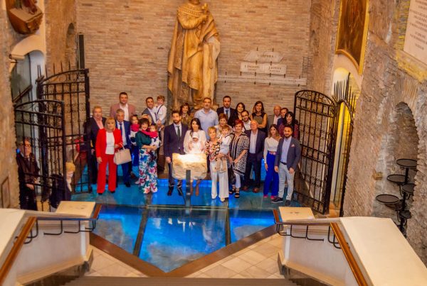 Fotografia de bautizo en Zaragoza en la Cripta de Santa Engracia 01